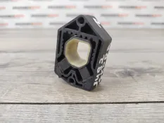 Крепление радиатора Skoda Yeti 2013 1Z0121367B 2.0 TDI CFHC