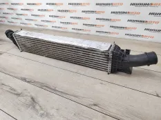 Интеркулер Audi Q5 2012 8K0145805G 2.0 TDI CGLB