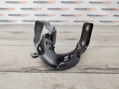 Петля крышки багажника Audi Q5 2012 8R0827300A 2.0 TDI CGLB, правая