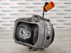 Подушка двигателя Audi Q5 2012 8K0198381BN 2.0 TDI CGLB, левая