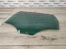 Стекло двери Volkswagen Passat B7 2013 3AF845025A УНИВЕРСАЛ 365 2.0 TDI CFFB, заднее левое