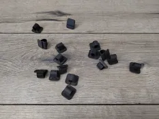 Шумоизоляция капота Volkswagen Passat B7 2013 3AA863831A УНИВЕРСАЛ 365 2.0 TDI CFFB