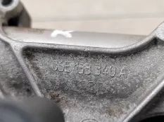 Рампа топливная Audi A6 C7 2014 06E130090F УНИВЕРСАЛ 4G5 2.8 CHVA, правая