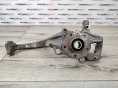 Кулак поворотный Audi Q5 2010 8K0407254AB 3.2 CALB, передний правый