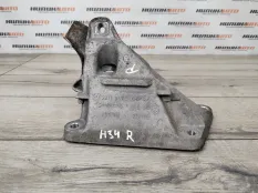 Кронштейн двигателя Bmw 3 2007 22110392551 E92 2.5 N52B25A, правый