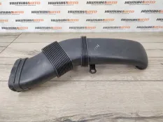 Патрубок воздушного фильтра Bmw X5 2008 13717548890 E70 3.0 N52B30