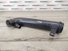 Патрубок воздушного фильтра Audi Q3 2012 1K0129654AP 2.0 CCZC