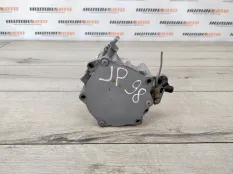 Вакуумный насос Audi Q3 2014 06J145100G 2.0 CCZC