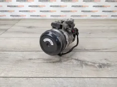 Компрессор кондиционера Mercedes W204 2011 A0032308711 СЕДАН 2.2 CDI 651.911