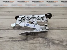 Петля капота Mercedes W204 2011 A2048800728 СЕДАН 2.2 CDI 651.911, левая