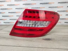 Фонарь в крыло Mercedes W204 2011 A2049060503 СЕДАН 2.2 CDI 651.911, правый