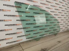 Стекло двери Audi Q3 2012 8U0845202 2.0 CCZC, переднее правое