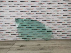 Стекло двери Audi Q3 2012 8U0845202 2.0 CCZC, переднее правое