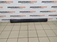 Накладка порога Skoda Yeti 2011 5L0853856A9B9 1.8 TFSI CDAA, правая