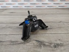 Подушка двигателя Hyundai IX35 2014 218102S700 2.0 CRDI D4HA, правая