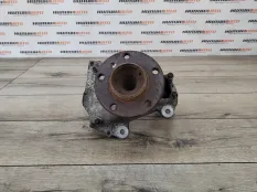 Кулак поворотный Bmw 3 2013 31216792287 F30 2.0 N20B20A, передний левый