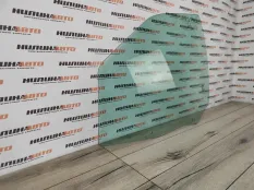 Стекло двери Land Rover Freelander 2 2008 LR012496 2.2 224DT, переднее левое