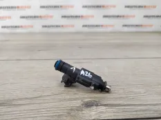 Форсунка бензин Mazda 3 BK 2005 LF0113250A ХЕТЧБЭК 2.0 LF