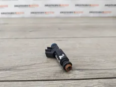 Форсунка бензин Mazda 3 BK 2005 LF0113250A ХЕТЧБЭК 2.0 LF