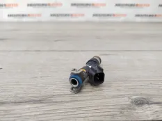 Форсунка бензин Mazda 6 GG 2007 L3G513250 ХЕТЧБЭК 2.0 LF