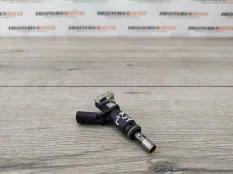 Форсунка бензин Mercedes W204 2008 A2720780249 СЕДАН 3.0 272.948