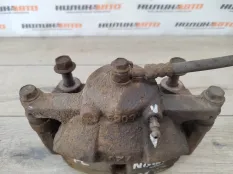 Суппорт тормозной Nissan Qashqai 1 J10 2008 41011JD00A 1.6 HR16DE, передний левый