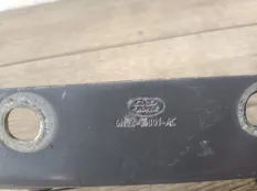 Петля капота Land Rover Freelander 2 2008 LR001565 2.2 224DT, левая