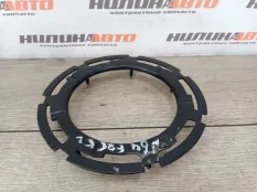 Гайка бензонасоса Land Rover Freelander 2 2008 LR003778 2.2 224DT