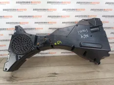 Сабвуфер штатный Land Rover Freelander 2 2008 LR001699 2.2 224DT