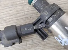 Форсунка бензин Volkswagen Passat B6 2008 06H906036G УНИВЕРСАЛ 3C5 2.0 CAWB