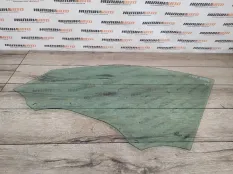 Стекло двери Audi Q3 2013 8U0845202 2.0 CPSA, переднее правое