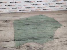 Стекло двери Audi Q3 2013 8U0845206 2.0 CPSA, заднее правое