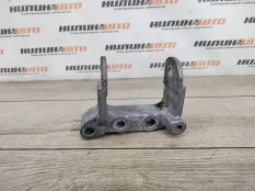 Кронштейн опоры двигателя Mitsubishi Lancer 10 2008 MN101441 СЕДАН CY 1.8 4B10, правый