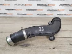 Патрубок интеркулера Audi Q3 2013 1K0145840R 2.0 CPSA