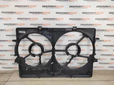 Диффузор вентилятора радиатора Audi A4 B8 2012 8K0121207A СЕДАН 8K2 1.8 TFSI CDHA