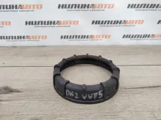 Гайка бензонасоса Volkswagen Transporter T5 2007 321201375A 2.5 TDI BPC