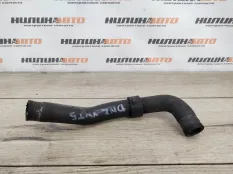 Патрубок системы охлаждения Volkswagen Transporter T5 2007 070121063A 2.5 TDI BPC