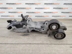 Кронштейн генератора Nissan Qashqai+2 J10 2010 1171000Q1K 2.0 DCI M9R832