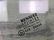Стекло двери Renault Scenic 2 2008 8200120611 МИНИВЭН JM 1.6 К4М813, заднее левое