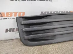 Решетка ПТФ FORD Focus 2 2006 1337348 ХЕТЧБЭК 5D CB4 1.6 HWDA, правая
