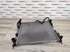Радиатор охлаждения Nissan Juke 2013 21410BA62A 1.5 K9K