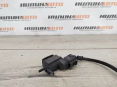 Клапан электромагнитный Volkswagen Passat B6 2007 037906283C 2.0 BLX