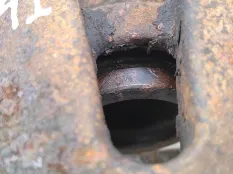 Суппорт тормозной Bmw X5 2008 34116776783 E70 3.0D M57D30, передний левый