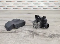 Резистор вентилятора охлаждения Citroen C4 (2) 2012 9673999980 1.6 5FS (EP6C)