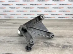 Кронштейн КПП Nissan Qashqai 1 J10 11253JD00A 1.6 HR16DE