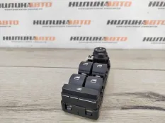 Блок управления стеклоподъемниками Bmw X5 2008 61319218043 E70 3.0D M57D30