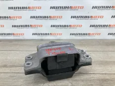 Подушка двигателя Volkswagen Tiguan 1 2008 3C0199555AE 2.0 CAWA, левая