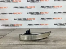 Повторитель поворота в зеркало Ford Focus 2 2008 1538489 1.6 SHDA, правый