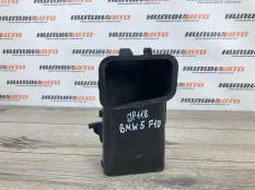 Воздухозаборник Bmw 5 2011 13717577471 F11 3.0 N55B30, левый