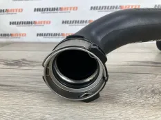 Патрубок интеркулера Bmw 5 2011 13717582314 F11 3.0 N55B30